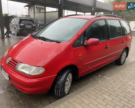 Фольксваген Шаран 1998 в Турке на Automoto.ua Красный Фольксваген Шаран, объемом двигателя 1.9 л и пробегом 500 тыс. км за 2599 $, фото 2 на Automoto.ua