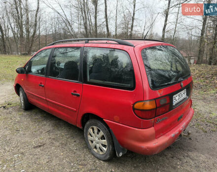 Красный Фольксваген Шаран, объемом двигателя 1.9 л и пробегом 500 тыс. км за 2300 $, фото 3 на Automoto.ua