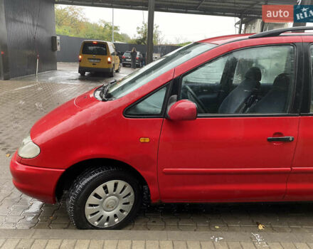 Фольксваген Шаран 1998 в Турке на Automoto.ua Красный Фольксваген Шаран, объемом двигателя 1.9 л и пробегом 500 тыс. км за 2599 $, фото 3 на Automoto.ua