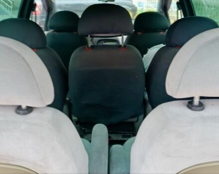 Красный Фольксваген Шаран, объемом двигателя 1.9 л и пробегом 284 тыс. км за 3200 $, фото 6 на Automoto.ua