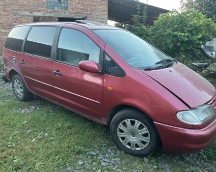 Червоний Фольксваген Шаран, об'ємом двигуна 0 л та пробігом 340 тис. км за 1900 $, фото 8 на Automoto.ua