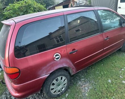 Червоний Фольксваген Шаран, об'ємом двигуна 0 л та пробігом 340 тис. км за 1900 $, фото 6 на Automoto.ua