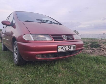 Червоний Фольксваген Шаран, об'ємом двигуна 0 л та пробігом 367 тис. км за 2000 $, фото 4 на Automoto.ua