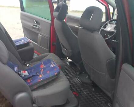 Красный Фольксваген Шаран, объемом двигателя 1.9 л и пробегом 242 тыс. км за 6500 $, фото 12 на Automoto.ua