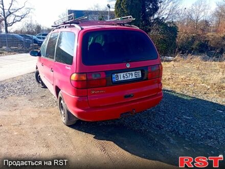 Фольксваген Шаран 1998 в Полтаве на Automoto.ua Красный Фольксваген Шаран, объемом двигателя 1.8 л и пробегом 313 тыс. км за 3860 $, фото 1 на Automoto.ua