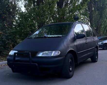 Фольксваген Шаран, объемом двигателя 1.9 л и пробегом 250 тыс. км за 1400 $, фото 4 на Automoto.ua