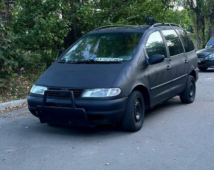 Фольксваген Шаран, объемом двигателя 1.9 л и пробегом 250 тыс. км за 1400 $, фото 1 на Automoto.ua