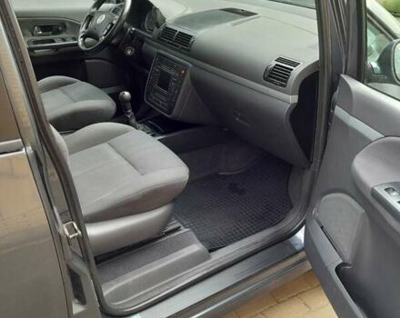 Фольксваген Шаран, объемом двигателя 2 л и пробегом 304 тыс. км за 7200 $, фото 7 на Automoto.ua