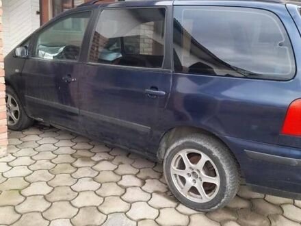 Фольксваген Шаран 2000 у Вижнице на Automoto.ua Фольксваген Шаран, об'ємом двигуна 1.9 л та пробігом 340 тис. км за 4350 $, фото 1 на Automoto.ua