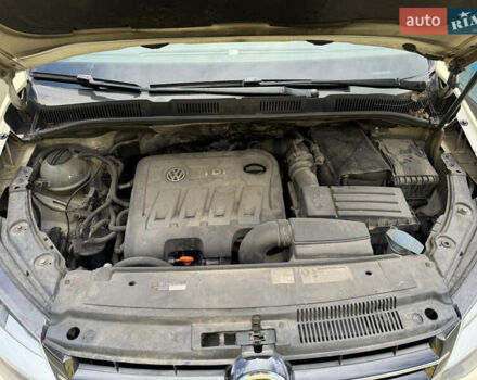 Жовтий Фольксваген Шаран, об'ємом двигуна 1.97 л та пробігом 205 тис. км за 10500 $, фото 6 на Automoto.ua