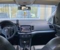 Желтый Фольксваген Шаран, объемом двигателя 2 л и пробегом 358 тыс. км за 12700 $, фото 13 на Automoto.ua
