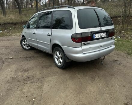 Сірий Фольксваген Шаран, об'ємом двигуна 1.9 л та пробігом 321 тис. км за 1250 $, фото 2 на Automoto.ua