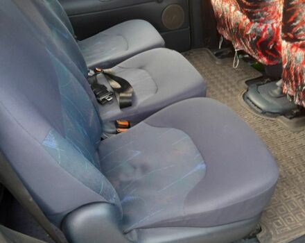 Серый Фольксваген Шаран, объемом двигателя 1.9 л и пробегом 400 тыс. км за 3139 $, фото 7 на Automoto.ua