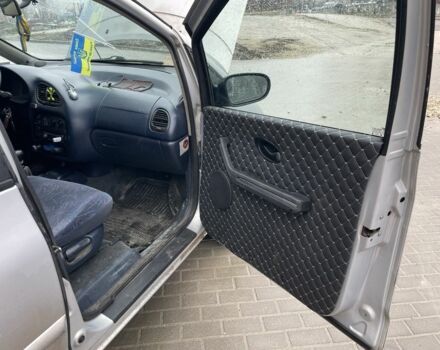 Серый Фольксваген Шаран, объемом двигателя 1.9 л и пробегом 350 тыс. км за 2200 $, фото 13 на Automoto.ua