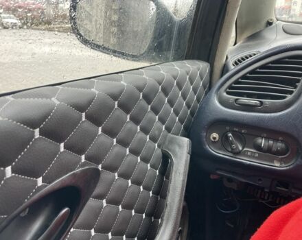 Серый Фольксваген Шаран, объемом двигателя 1.9 л и пробегом 350 тыс. км за 2200 $, фото 7 на Automoto.ua