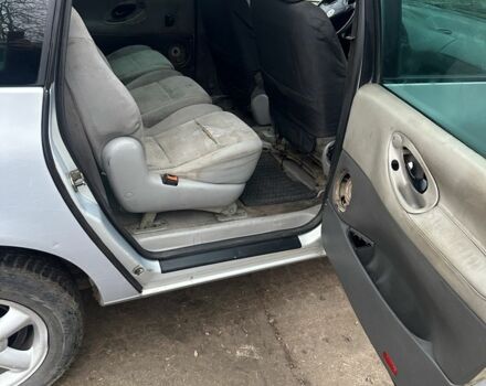 Сірий Фольксваген Шаран, об'ємом двигуна 1.9 л та пробігом 321 тис. км за 1250 $, фото 9 на Automoto.ua