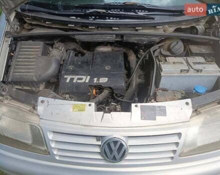 Сірий Фольксваген Шаран, об'ємом двигуна 1.9 л та пробігом 438 тис. км за 2800 $, фото 9 на Automoto.ua