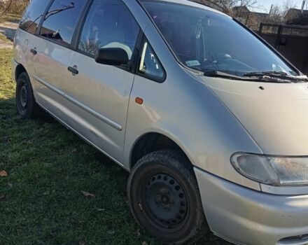 Серый Фольксваген Шаран, объемом двигателя 1.9 л и пробегом 420 тыс. км за 2800 $, фото 20 на Automoto.ua