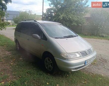 Сірий Фольксваген Шаран, об'ємом двигуна 1.9 л та пробігом 438 тис. км за 2800 $, фото 2 на Automoto.ua