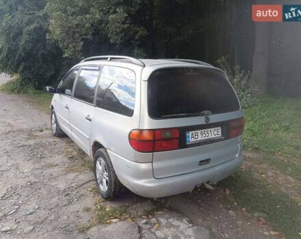 Сірий Фольксваген Шаран, об'ємом двигуна 1.9 л та пробігом 438 тис. км за 2800 $, фото 1 на Automoto.ua