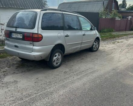 Сірий Фольксваген Шаран, об'ємом двигуна 1.8 л та пробігом 288 тис. км за 1500 $, фото 2 на Automoto.ua