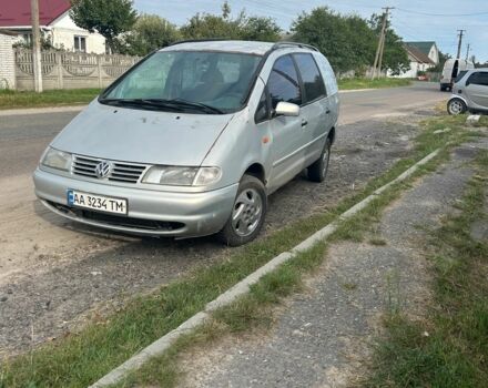 Сірий Фольксваген Шаран, об'ємом двигуна 1.8 л та пробігом 288 тис. км за 1500 $, фото 3 на Automoto.ua