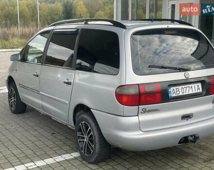 Сірий Фольксваген Шаран, об'ємом двигуна 1.8 л та пробігом 330 тис. км за 2600 $, фото 5 на Automoto.ua