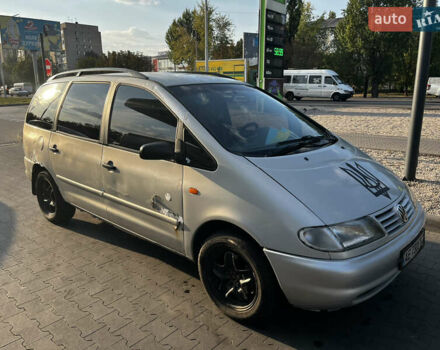 Сірий Фольксваген Шаран, об'ємом двигуна 1.9 л та пробігом 476 тис. км за 2200 $, фото 4 на Automoto.ua