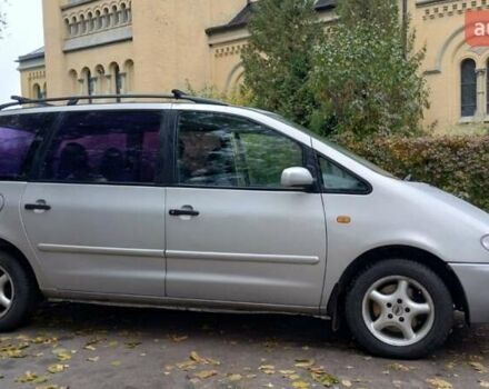 Серый Фольксваген Шаран, объемом двигателя 2.8 л и пробегом 403 тыс. км за 3499 $, фото 1 на Automoto.ua