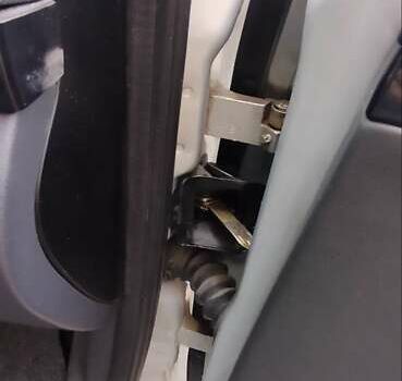 Сірий Фольксваген Шаран, об'ємом двигуна 1.9 л та пробігом 380 тис. км за 4000 $, фото 14 на Automoto.ua