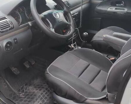 Сірий Фольксваген Шаран, об'ємом двигуна 1.9 л та пробігом 350 тис. км за 4500 $, фото 4 на Automoto.ua