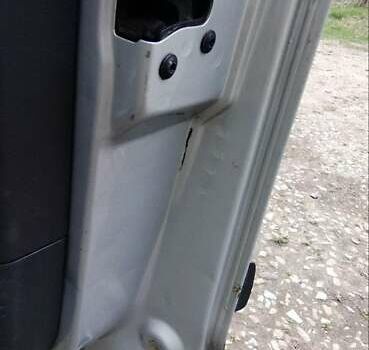 Сірий Фольксваген Шаран, об'ємом двигуна 1.9 л та пробігом 380 тис. км за 4000 $, фото 15 на Automoto.ua