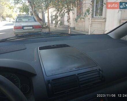 Серый Фольксваген Шаран, объемом двигателя 1.9 л и пробегом 300 тыс. км за 4000 $, фото 11 на Automoto.ua