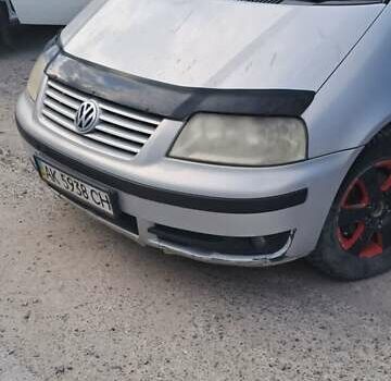 Серый Фольксваген Шаран, объемом двигателя 1.9 л и пробегом 368 тыс. км за 2000 $, фото 4 на Automoto.ua