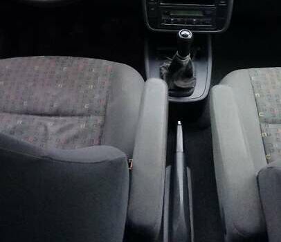 Сірий Фольксваген Шаран, об'ємом двигуна 1.9 л та пробігом 380 тис. км за 4000 $, фото 26 на Automoto.ua