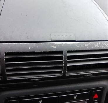 Сірий Фольксваген Шаран, об'ємом двигуна 1.9 л та пробігом 380 тис. км за 4000 $, фото 24 на Automoto.ua