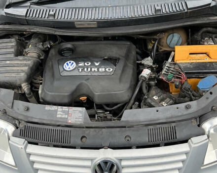 Серый Фольксваген Шаран, объемом двигателя 1.8 л и пробегом 402 тыс. км за 2499 $, фото 13 на Automoto.ua