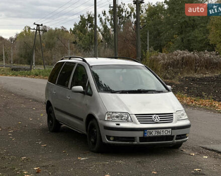 Сірий Фольксваген Шаран, об'ємом двигуна 1.9 л та пробігом 380 тис. км за 3000 $, фото 2 на Automoto.ua