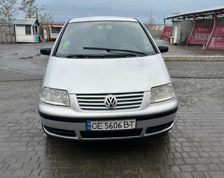 Серый Фольксваген Шаран, объемом двигателя 1.9 л и пробегом 427 тыс. км за 4699 $, фото 2 на Automoto.ua