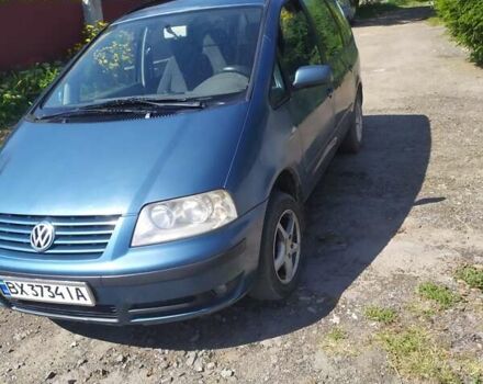 Серый Фольксваген Шаран, объемом двигателя 1.9 л и пробегом 500 тыс. км за 3400 $, фото 4 на Automoto.ua