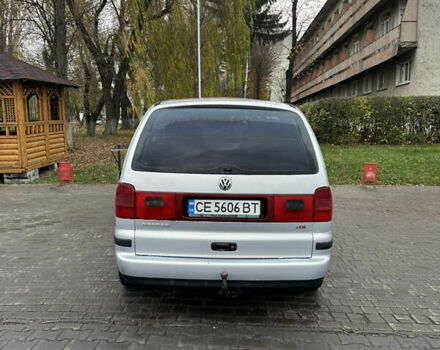 Серый Фольксваген Шаран, объемом двигателя 1.9 л и пробегом 427 тыс. км за 4699 $, фото 3 на Automoto.ua