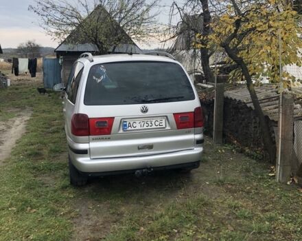 Серый Фольксваген Шаран, объемом двигателя 1.9 л и пробегом 3 тыс. км за 3900 $, фото 2 на Automoto.ua