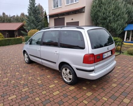 Серый Фольксваген Шаран, объемом двигателя 1.9 л и пробегом 440 тыс. км за 3700 $, фото 3 на Automoto.ua