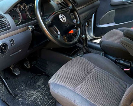 Серый Фольксваген Шаран, объемом двигателя 1.9 л и пробегом 380 тыс. км за 5000 $, фото 8 на Automoto.ua