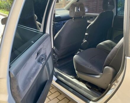 Серый Фольксваген Шаран, объемом двигателя 1.9 л и пробегом 330 тыс. км за 4500 $, фото 9 на Automoto.ua