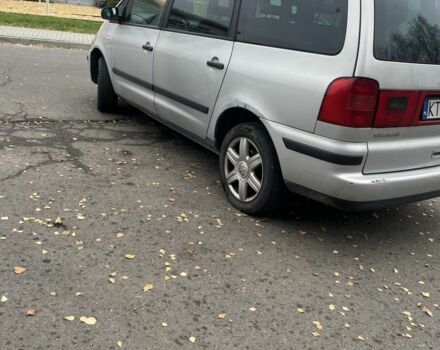 Серый Фольксваген Шаран, объемом двигателя 0 л и пробегом 400 тыс. км за 1700 $, фото 3 на Automoto.ua