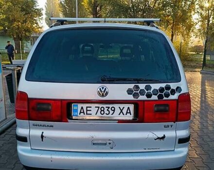 Серый Фольксваген Шаран, объемом двигателя 1.78 л и пробегом 300 тыс. км за 4500 $, фото 10 на Automoto.ua