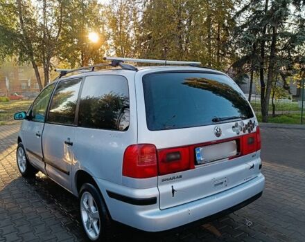 Фольксваген Шаран 2002 в Кривом Роге на Automoto.ua Серый Фольксваген Шаран, объемом двигателя 0 л и пробегом 300 тыс. км за 4500 $, фото 1 на Automoto.ua