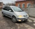 Серый Фольксваген Шаран, объемом двигателя 1.9 л и пробегом 360 тыс. км за 2400 $, фото 1 на Automoto.ua