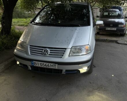 Серый Фольксваген Шаран, объемом двигателя 1.8 л и пробегом 380 тыс. км за 2700 $, фото 5 на Automoto.ua